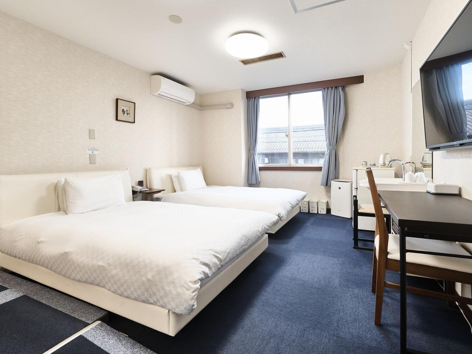 Okasan Hotel Огаки Экстерьер фото